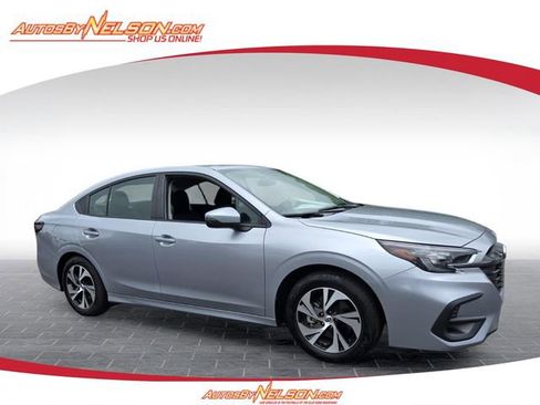 Used 2025 Subaru Legacy Premium AWD/4WD image 1