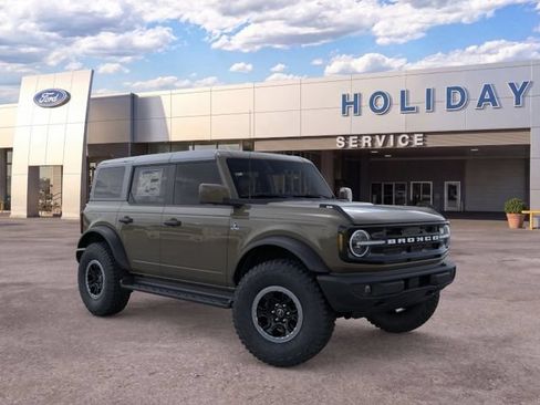 New 2026 Ford Bronco Outer Banks w/ Sasquatch Package AWD/4WD image 7