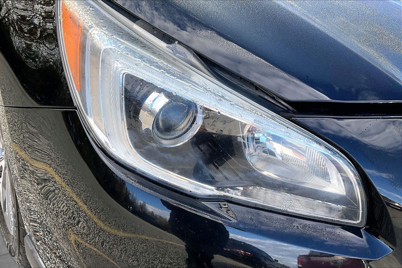 Used 2017 Subaru Outback 2.5i Touring AWD/4WD image 27