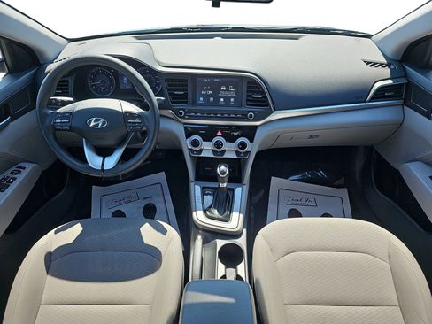 Used 2019 Hyundai Elantra SEL FWD image 10