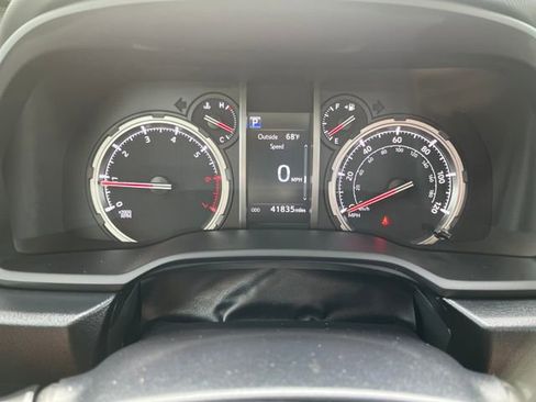 Used 2022 Toyota 4Runner TRD Off-Road image 24