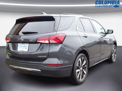 Used 2022 Chevrolet Equinox Premier FWD image 3