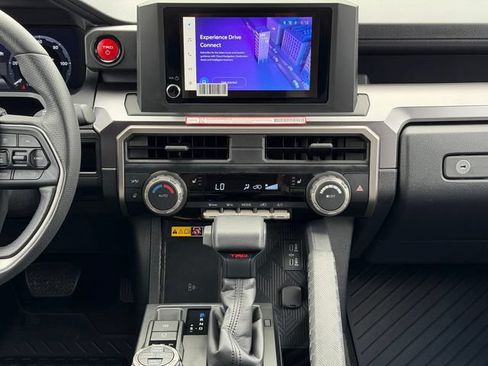 Certified 2025 Toyota 4Runner TRD Off-Road AWD/4WD image 21