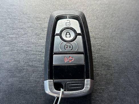 Used 2022 Ford Bronco Black Diamond image 28