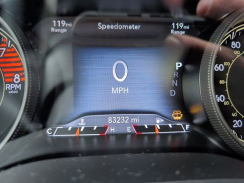 Used 2022 Jeep Cherokee Limited AWD/4WD image 22