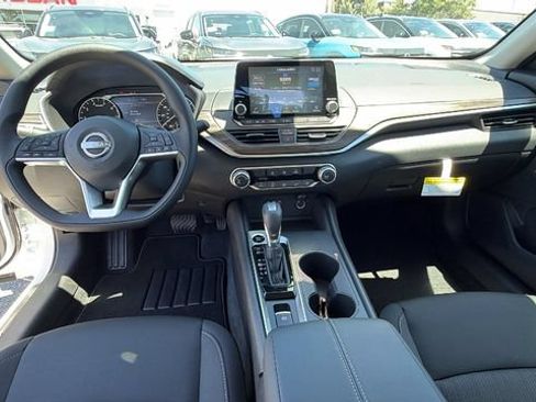 New 2026 Nissan Altima 2.5 SV AWD/4WD image 17