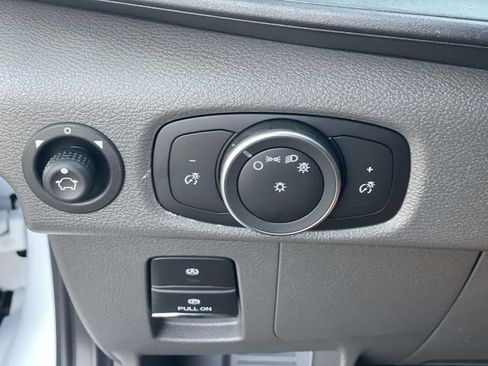 New 2025 Ford Transit 250 Low Roof image 14