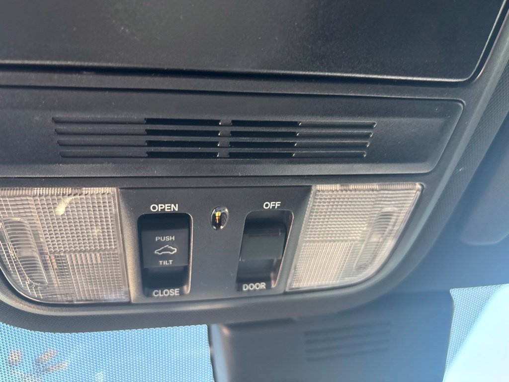 Used 2019 Honda Accord Sport image 25