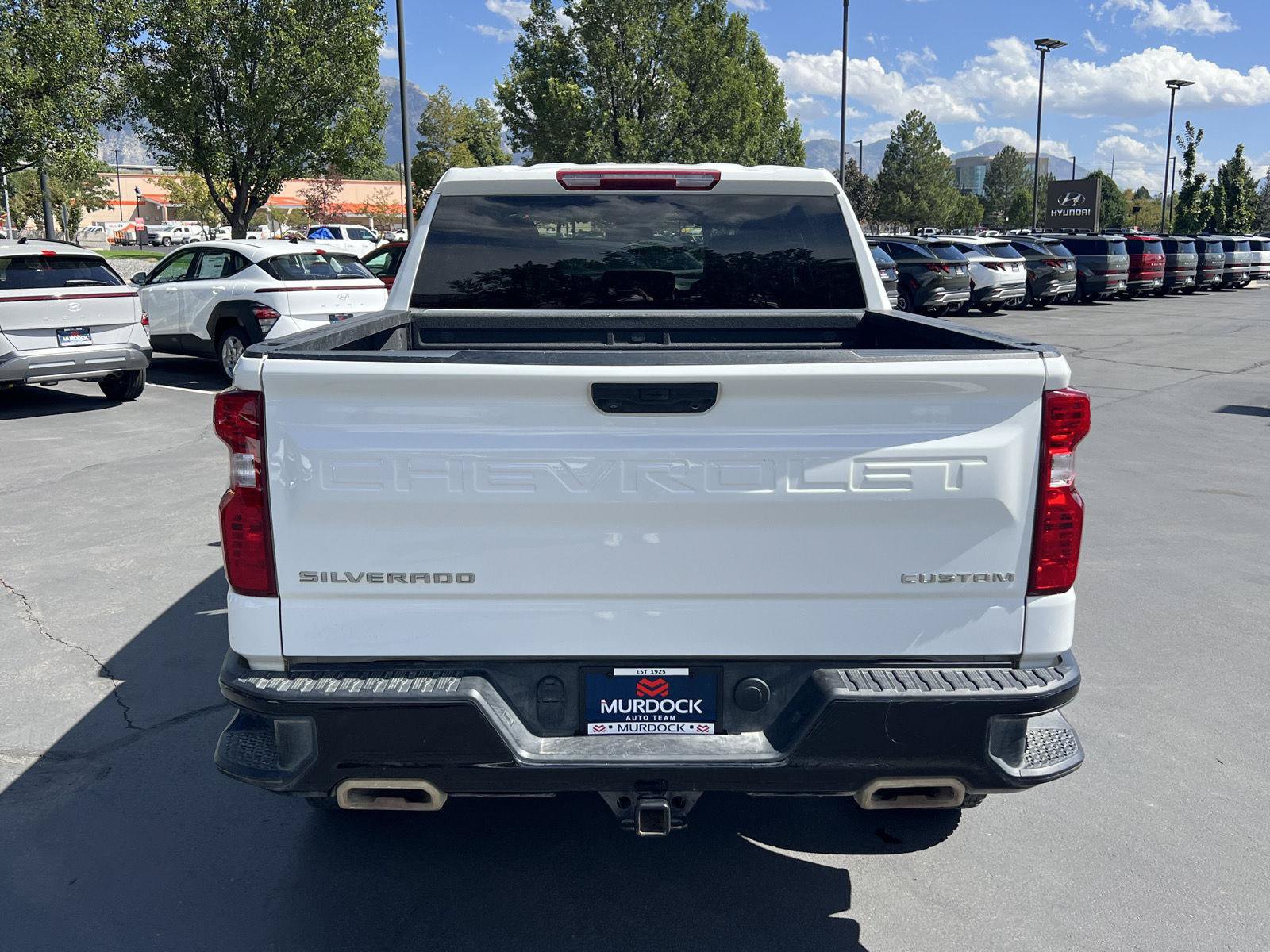 Used 2025 Chevrolet Silverado 1500 Custom Trail Boss AWD/4WD image 19