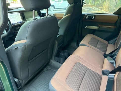 Used 2022 Ford Bronco Outer Banks AWD/4WD image 16