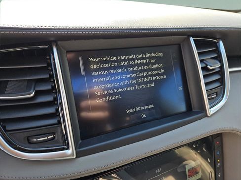Certified 2025 INFINITI QX50 Luxe AWD/4WD image 11