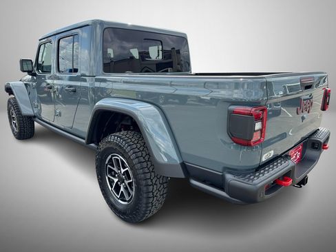 New 2025 Jeep Gladiator Rubicon image 4