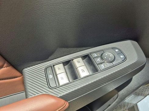 New 2025 Mitsubishi Outlander SEL image 20