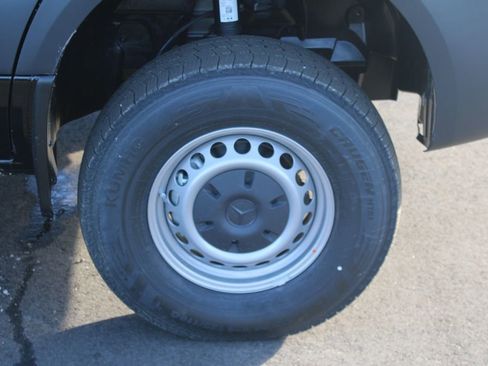 New 2026 Mercedes-Benz Sprinter 2500 image 9