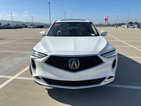 Used 2022 Acura MDX FWD image 2