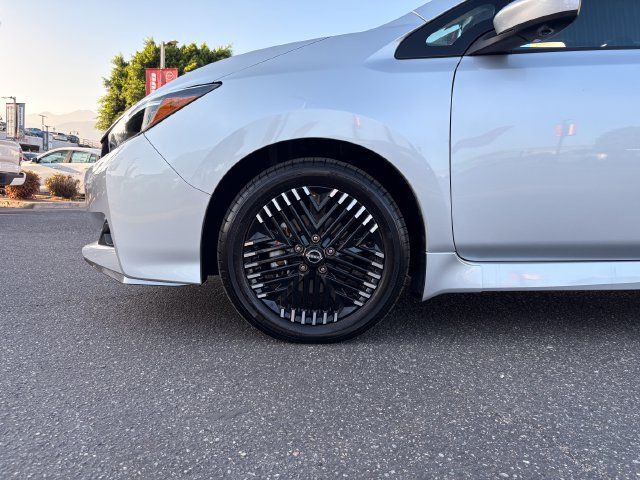 Certified 2025 Nissan Leaf SV Plus FWD image 9