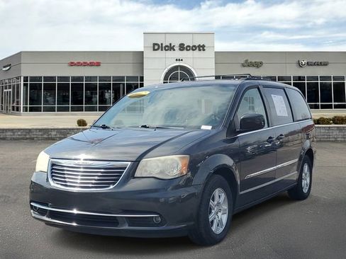 Used 2012 Chrysler Town & Country Touring w/ Entertainment Group #1 image 2