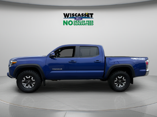 Used 2023 Toyota Tacoma TRD Off-Road AWD/4WD image 2