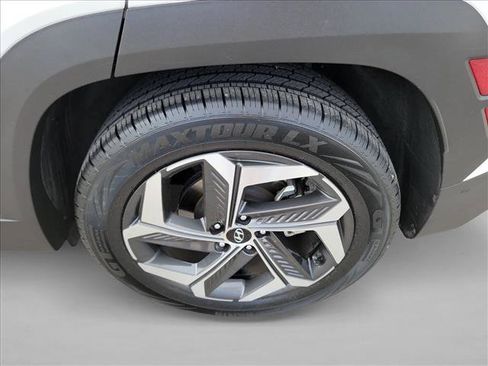 Used 2023 Hyundai Tucson Limited FWD image 12