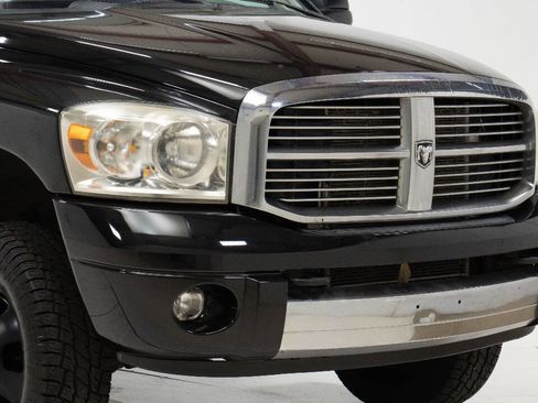 Used 2009 Dodge Ram 3500 Truck Laramie AWD/4WD image 10