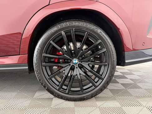 Used 2024 BMW X6 xDrive40i w/ M Sport Professional Package AWD/4WD image 13