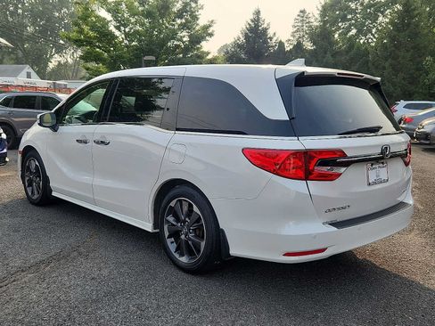 Used 2023 Honda Odyssey Elite image 4