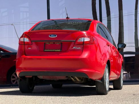 Used 2012 Ford Fiesta SE image 12