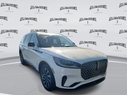 New 2026 Lincoln Aviator 2WD image 7