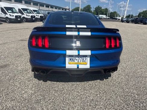 Used 2017 Ford Mustang Shelby GT350 RWD image 8