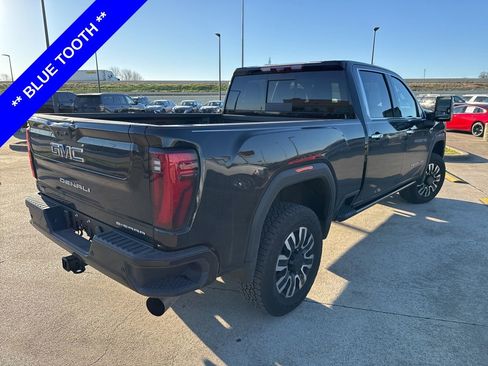 Used 2026 GMC Sierra 2500 Denali Ultimate image 11