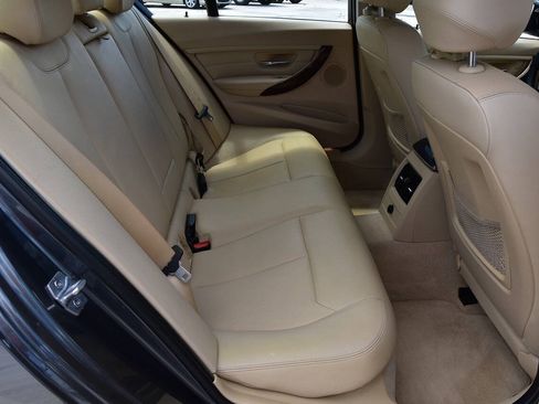 Used 2014 BMW 328i Sedan RWD image 15
