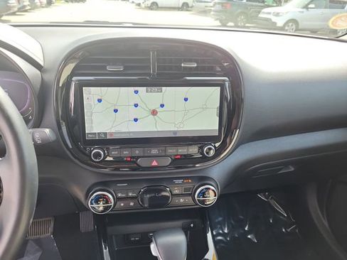 Used 2023 Kia Soul GT-Line image 20