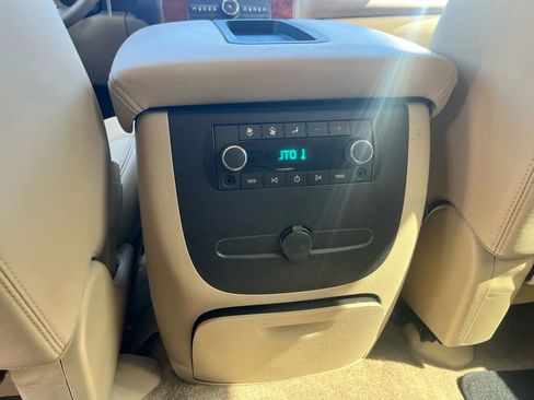 Used 2009 Chevrolet Tahoe LT image 24