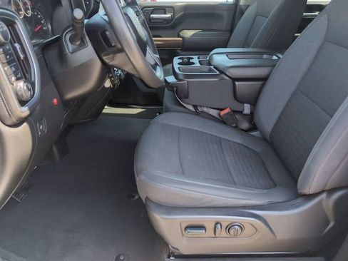 Certified 2022 Chevrolet Silverado 2500 LT AWD/4WD image 17