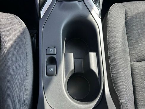 Used 2025 Toyota Corolla LE FWD image 35
