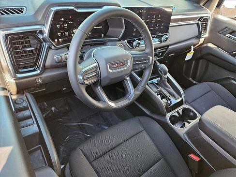 New 2026 GMC Canyon Elevation RWD image 3