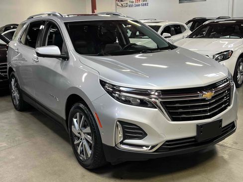 Used 2022 Chevrolet Equinox Premier image 3