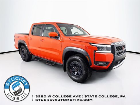 Used 2025 Nissan Frontier PRO-4X w/ Pro Convenience Package AWD/4WD image 1