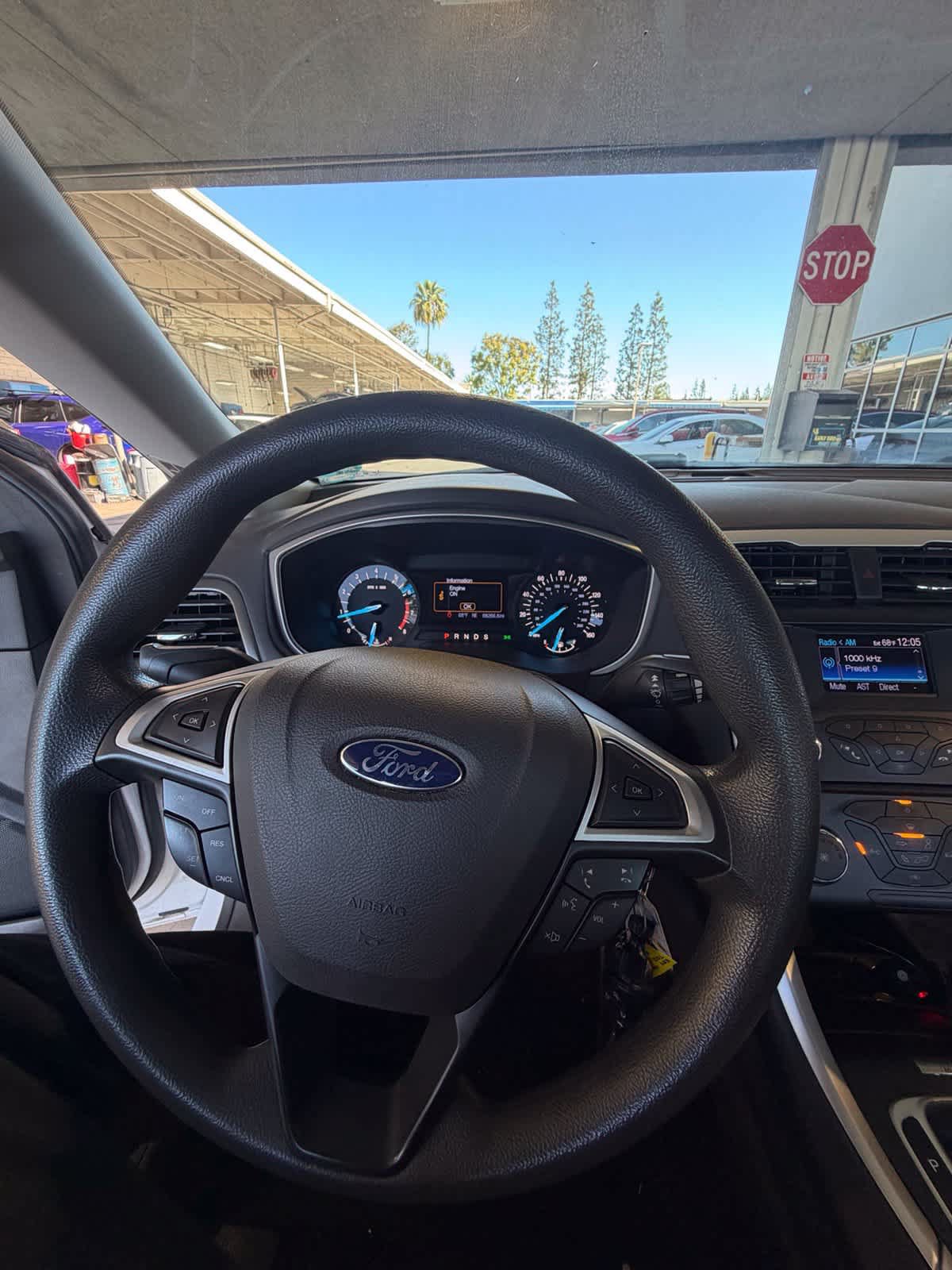 Used 2013 Ford Fusion SE FWD image 27