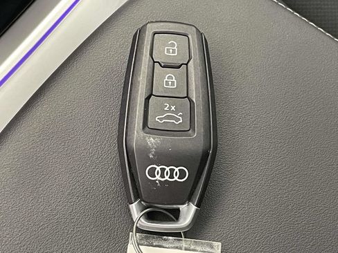 Certified 2025 Audi Q5 Premium w/ Premium Plus AWD/4WD image 41
