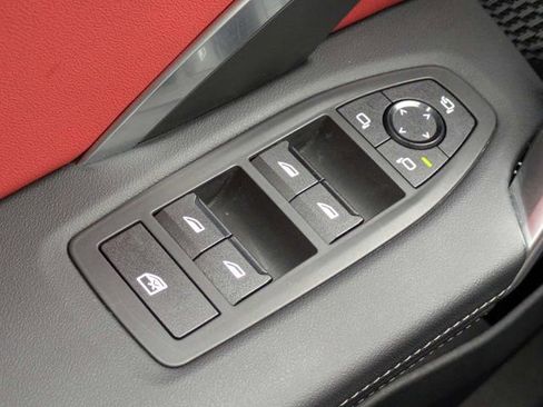 Used 2025 BMW X2 M35i AWD/4WD image 25