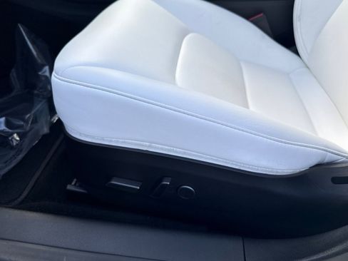 Used 2022 Tesla Model 3 Long Range image 12