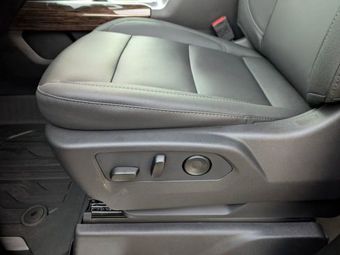 New 2026 GMC Sierra 1500 Elevation w/ Elevation Premium Package image 17