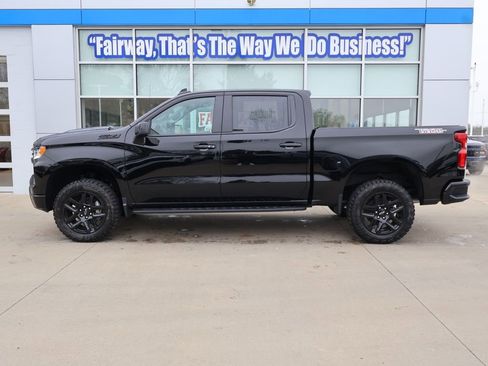 New 2026 Chevrolet Silverado 1500 LT Trail Boss w/ Convenience Package II AWD/4WD image 7