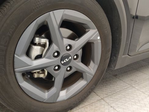 Used 2025 Kia K4 FWD image 31