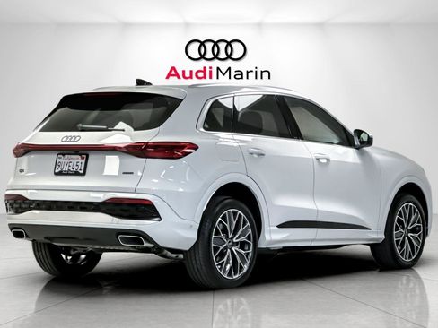 Certified 2025 Audi Q5 Premium Plus w/ Premium Plus image 5