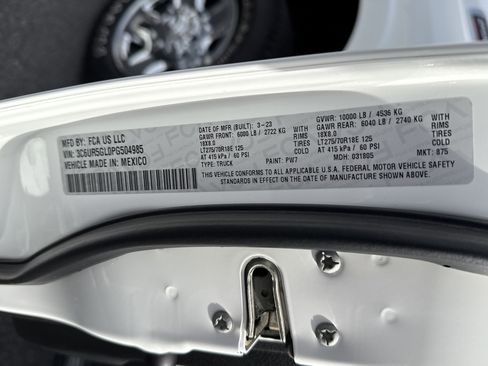 Used 2023 RAM 2500 Limited image 37