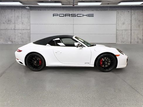 Certified 2017 Porsche 911 Carrera GTS RWD image 8