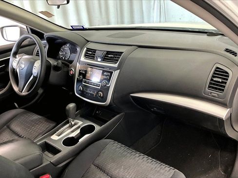 Used 2016 Nissan Altima 2.5 S w/ Power Driver Seat Package image 27