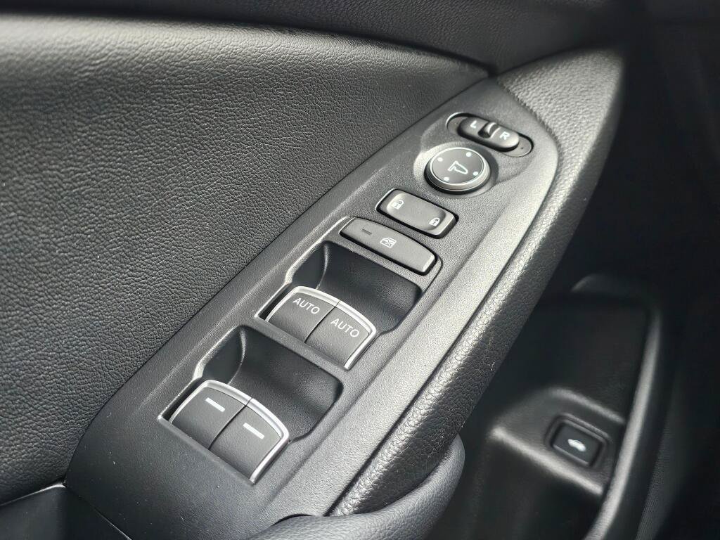 Certified 2022 Honda Accord Sport image 32